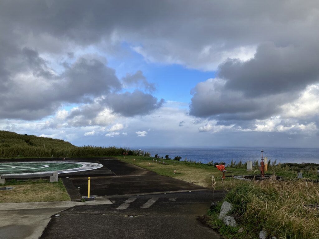 青ヶ島ヘリポート