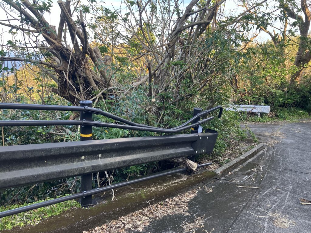 青ヶ島、台風の爪痕
